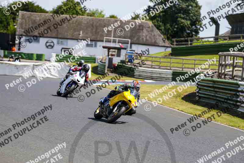 enduro digital images;event digital images;eventdigitalimages;mallory park;mallory park photographs;mallory park trackday;mallory park trackday photographs;no limits trackdays;peter wileman photography;racing digital images;trackday digital images;trackday photos